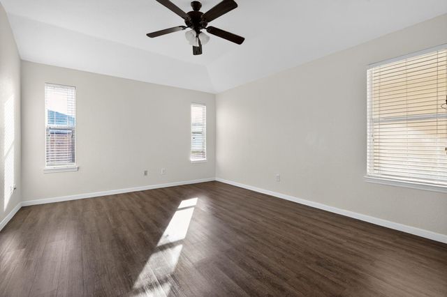 2810 Alamocitos Creek DR, Killeen, TX 76549