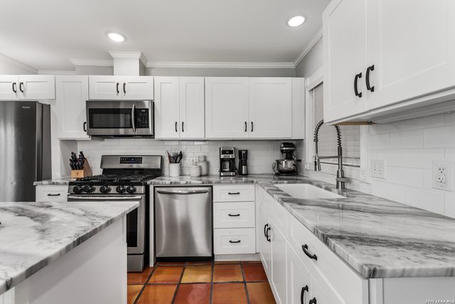 318 BREES BLVD, San Antonio, TX 78209
