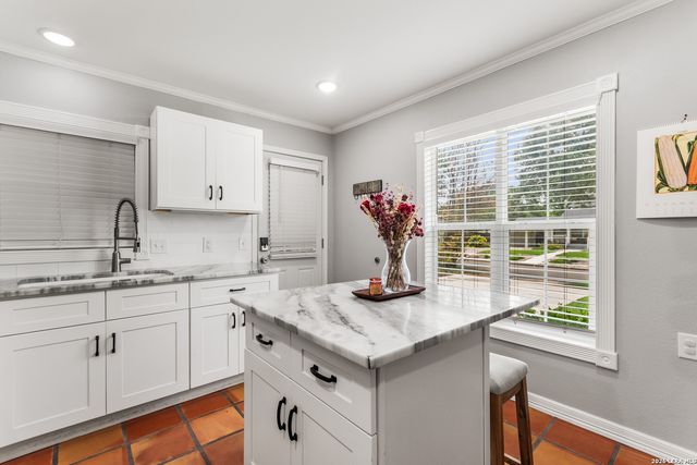 318 BREES BLVD, San Antonio, TX 78209