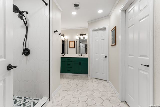 318 BREES BLVD, San Antonio, TX 78209