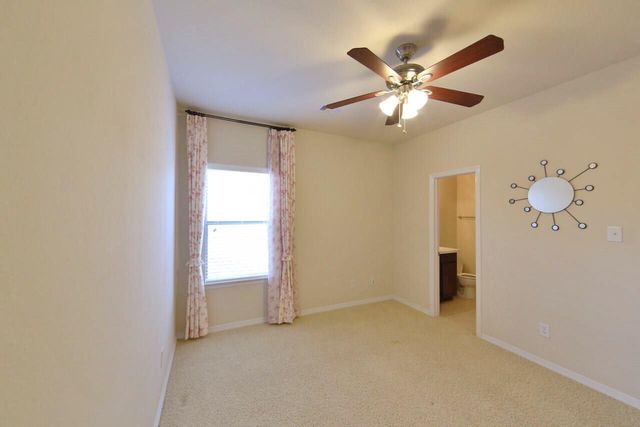 6307 Falling Briar Ln, Sugar Land, TX 77479
