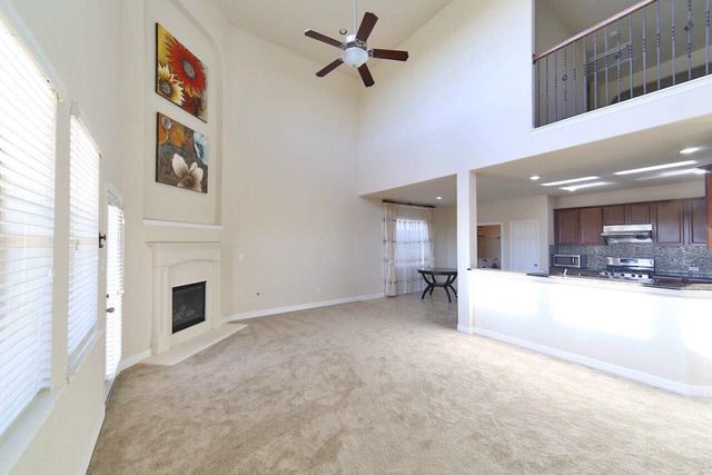 6307 Falling Briar Ln, Sugar Land, TX 77479