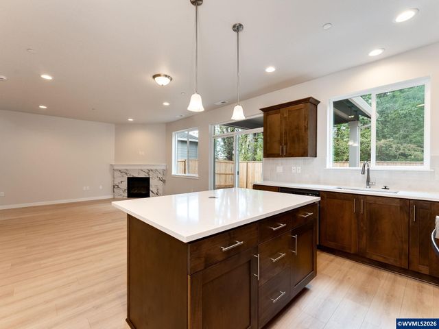 5545 NW Tanoak Dr, Corvallis, OR 97330
