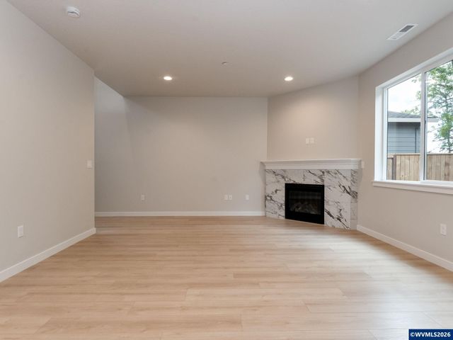 5545 NW Tanoak Dr, Corvallis, OR 97330