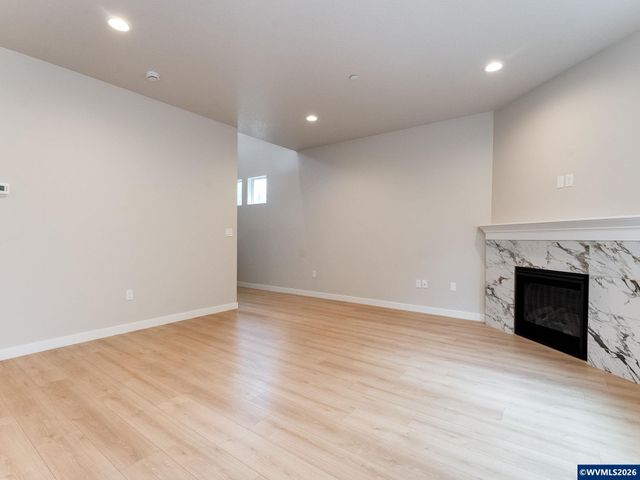 5545 NW Tanoak Dr, Corvallis, OR 97330