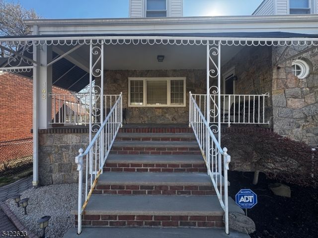 142 Bailey Ave, Hillside Twp., NJ 07205