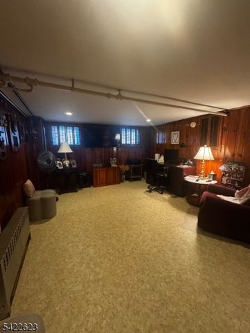 142 Bailey Ave, Hillside Twp., NJ 07205