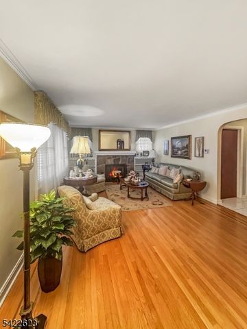 142 Bailey Ave, Hillside Twp., NJ 07205