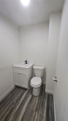 6601 Eucalyptus Drive 84, Bakersfield, CA 93306