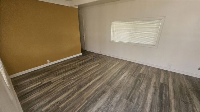 6601 Eucalyptus Drive 84, Bakersfield, CA 93306
