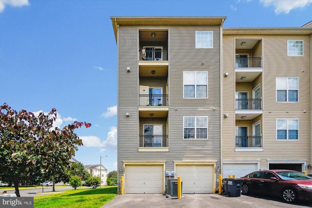 15551 JOHN DISKIN CIR, Woodbridge, VA 22191
