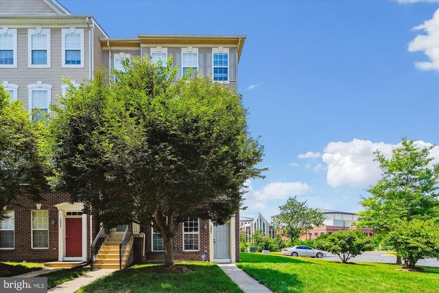 15551 JOHN DISKIN CIR, Woodbridge, VA 22191