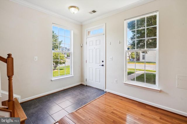 15551 JOHN DISKIN CIR, Woodbridge, VA 22191