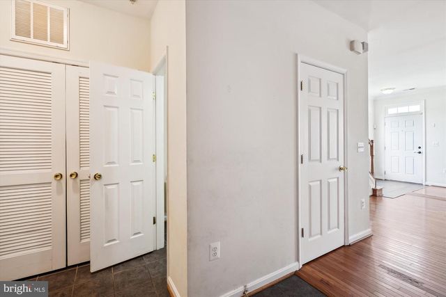 15551 JOHN DISKIN CIR, Woodbridge, VA 22191