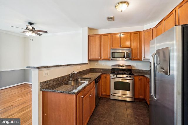 15551 JOHN DISKIN CIR, Woodbridge, VA 22191