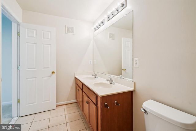 15551 JOHN DISKIN CIR, Woodbridge, VA 22191