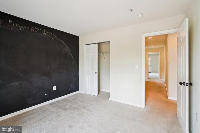 15551 JOHN DISKIN CIR, Woodbridge, VA 22191