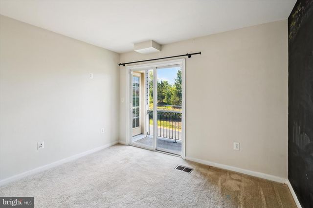 15551 JOHN DISKIN CIR, Woodbridge, VA 22191