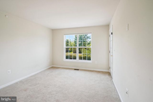 15551 JOHN DISKIN CIR, Woodbridge, VA 22191