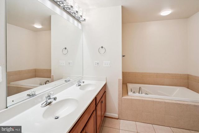 15551 JOHN DISKIN CIR, Woodbridge, VA 22191