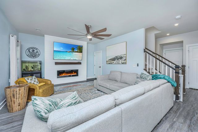 133 Country Oaks Lane, Charleston, SC 29492