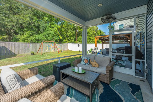 133 Country Oaks Lane, Charleston, SC 29492