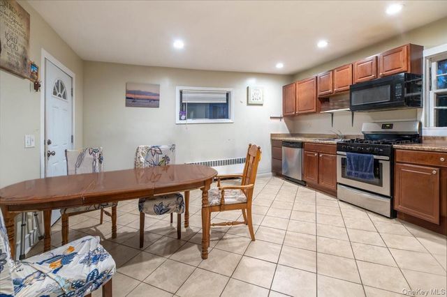 162 S Broadway, Nyack, NY 10960