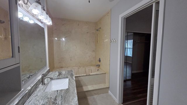 1212 Breezy Way 7h, Sebastian, FL 32958