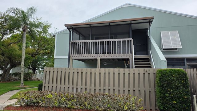 1212 Breezy Way 7h, Sebastian, FL 32958