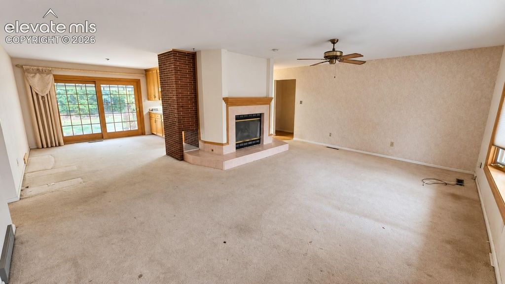 518 Arapahoe Drive, Colorado Springs, CO 80905 — photo 2