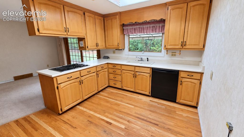 518 Arapahoe Drive, Colorado Springs, CO 80905 — photo 4