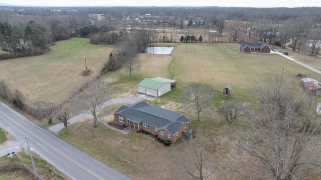 143 Prospect Rd, Fayetteville, TN 37334