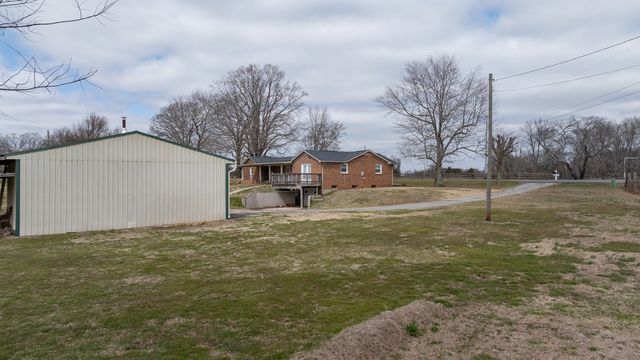 143 Prospect Rd, Fayetteville, TN 37334