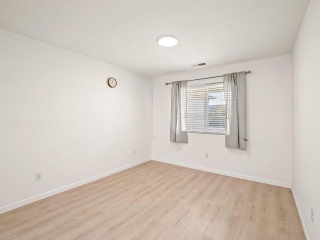 4068 W Weldon Avenue, Fresno, CA 93722