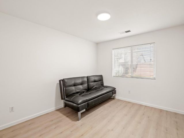 4068 W Weldon Avenue, Fresno, CA 93722