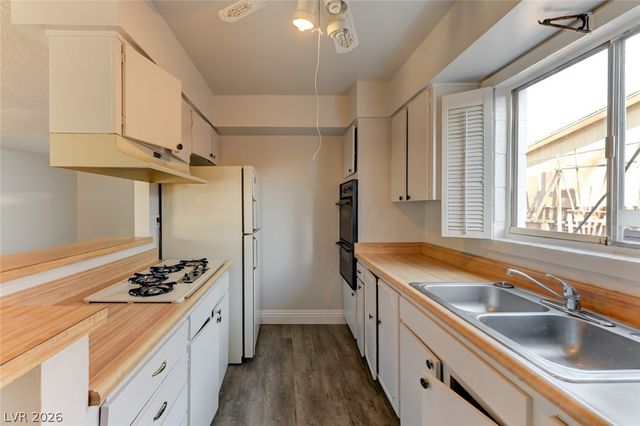 4417 Berkley Avenue, Las Vegas, NV 89110