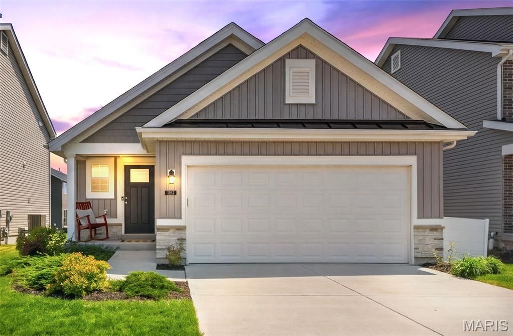 235 Crestfield Court, St Charles, MO 63301