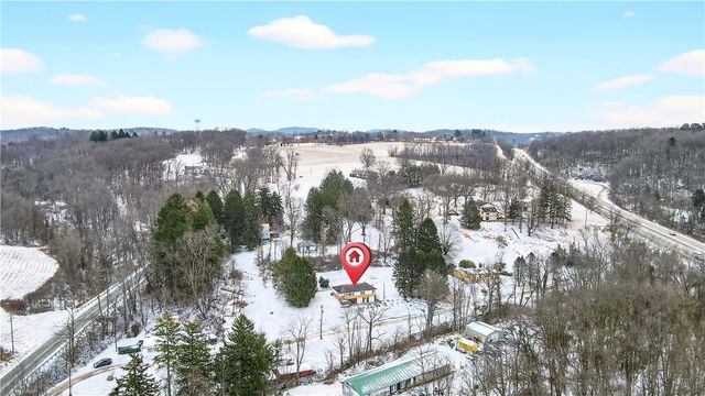 126 Bakers Ln, Washington Twp, PA 15613