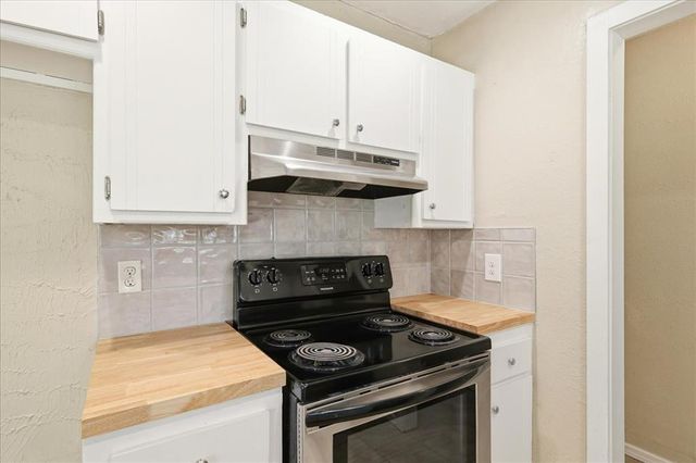 8925 N Eagle Lane, Oklahoma City, OK 73132