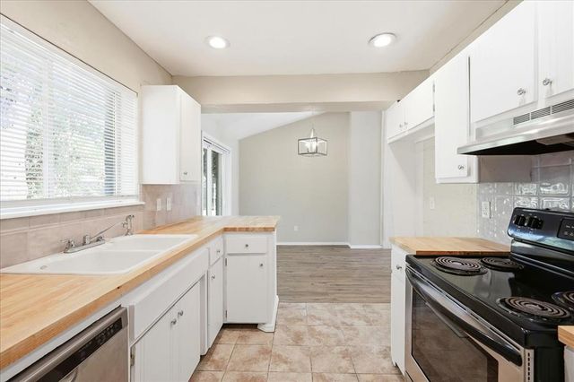 8925 N Eagle Lane, Oklahoma City, OK 73132