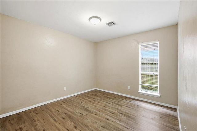 8925 N Eagle Lane, Oklahoma City, OK 73132