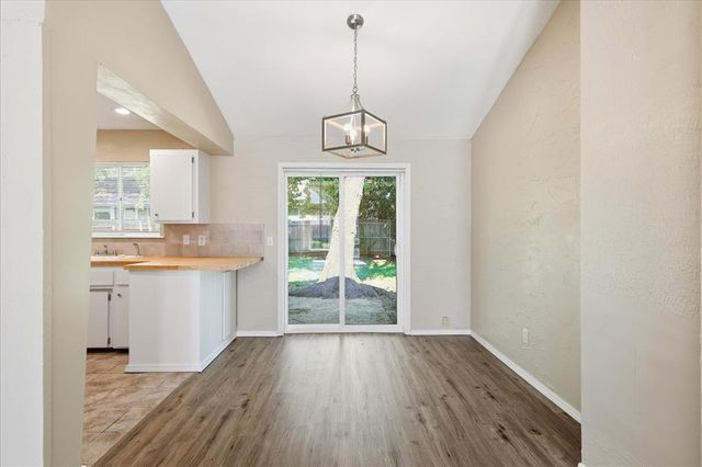 8925 N Eagle Lane, Oklahoma City, OK 73132