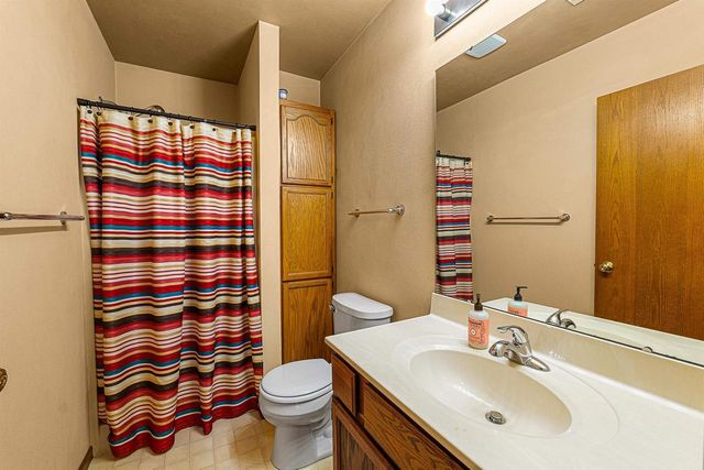 23 W SMITH AVENUE, Oshkosh, WI 54901