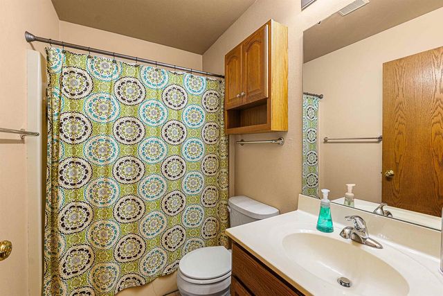 23 W SMITH AVENUE, Oshkosh, WI 54901