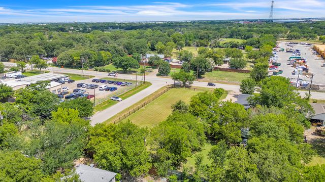 2324 W Bruton Road, Balch Springs, TX 75180