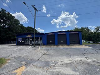 5409 Raeford Road, Fayetteville, NC 28304