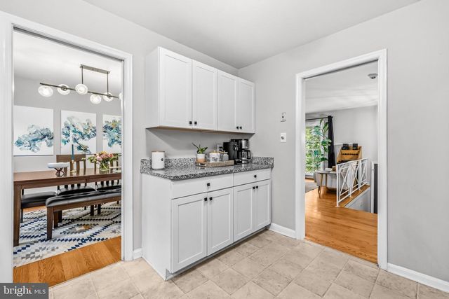 1 HOOKER PL, Fredericksburg, VA 22401