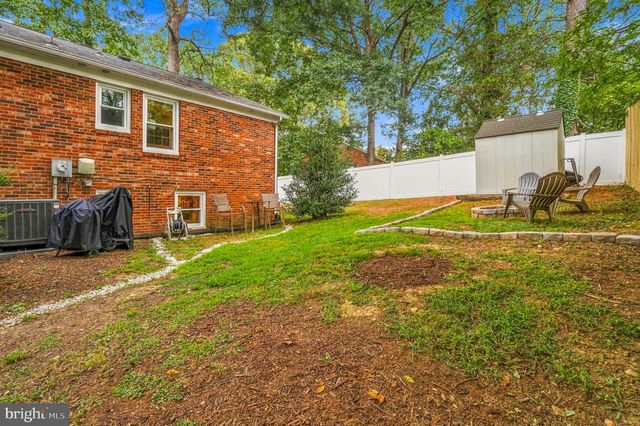 1 HOOKER PL, Fredericksburg, VA 22401