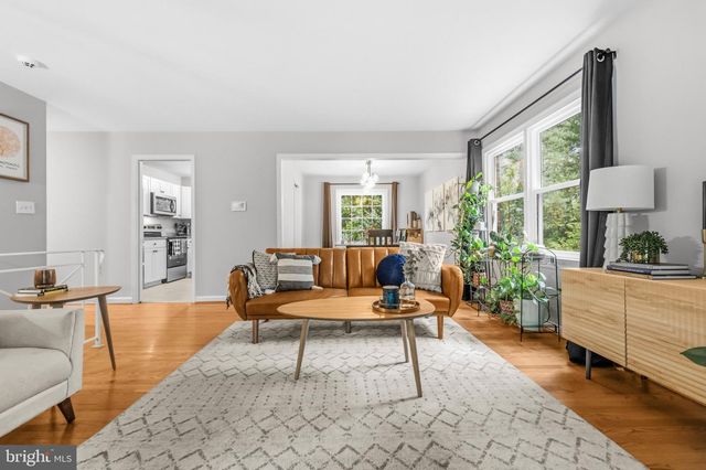 1 HOOKER PL, Fredericksburg, VA 22401