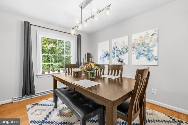 1 HOOKER PL, Fredericksburg, VA 22401